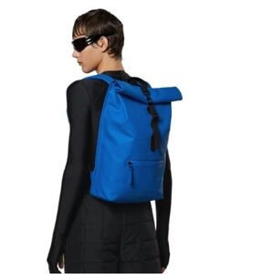 NWT Rains Rolltop Rucksack Backpack W3 in Waves Blue Rains | Bags | Rains Nwt Backpack W3 Waves 300 Adjustable  main image 4